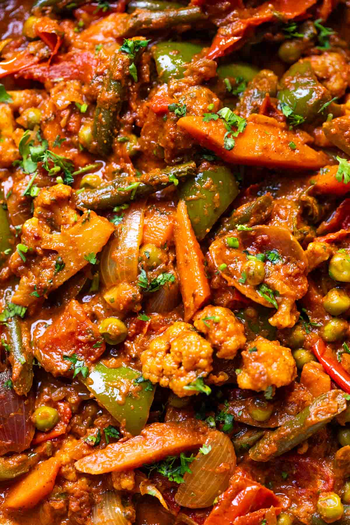 a close up image of veg kadai to show it's texture and color