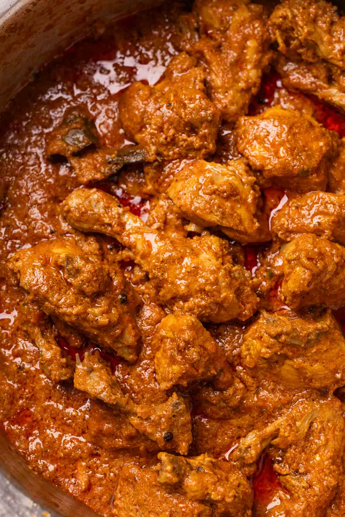 an image of chicken korma in a handi