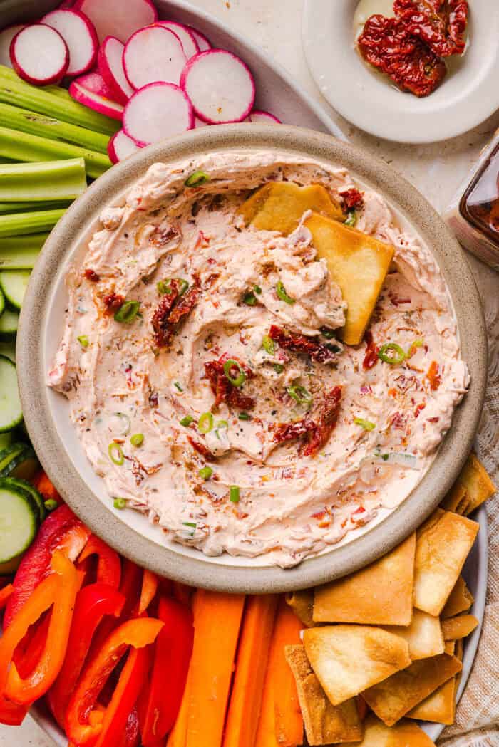 Creamy Sun-Dried Tomato Dip