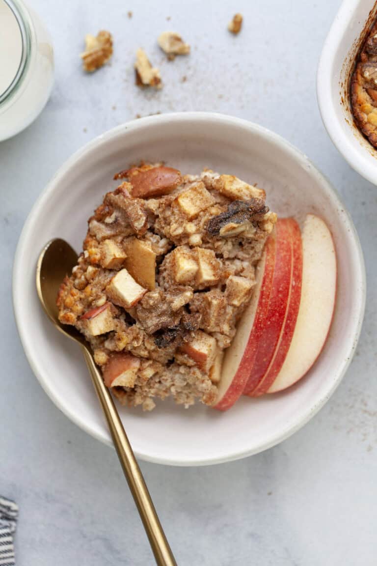 Cinnamon Baked Apple Oatmeal